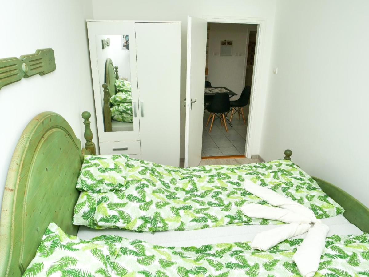 Cseresznyes Apartman Берекфюрдё Экстерьер фото