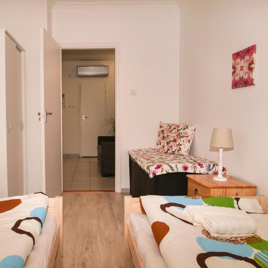 Cseresznyes Apartman Берекфюрдё Экстерьер фото